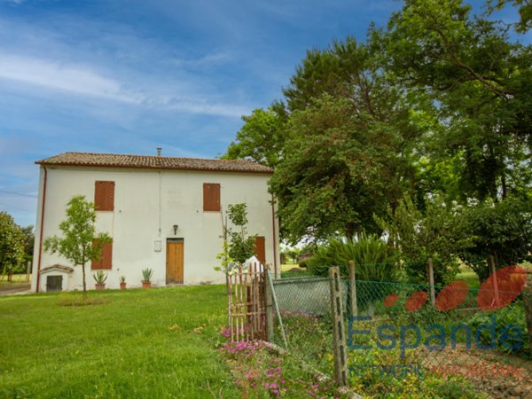 casa indipendente in vendita a Forlì in zona Pievequinta