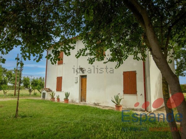 casa indipendente in vendita a Forlì in zona Pievequinta