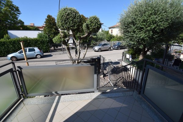 casa indipendente in vendita a Forlì