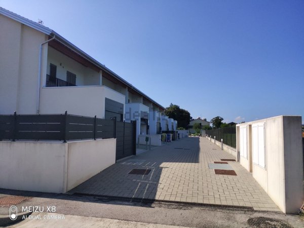 casa indipendente in vendita a Forlì