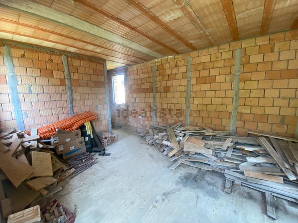 casa indipendente in vendita a Forlì in zona Centro Storico