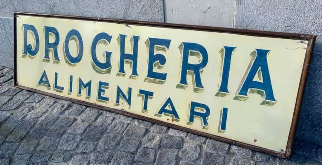 negozio in vendita a Forlì