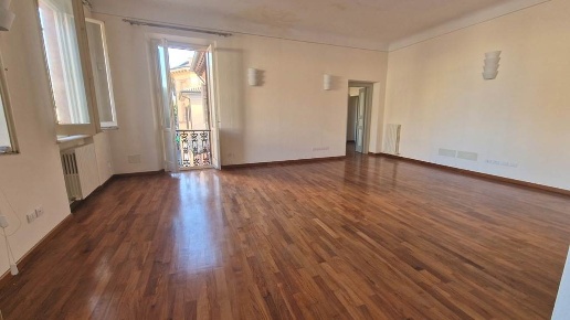 appartamento in vendita a Forlì in zona Centro Storico