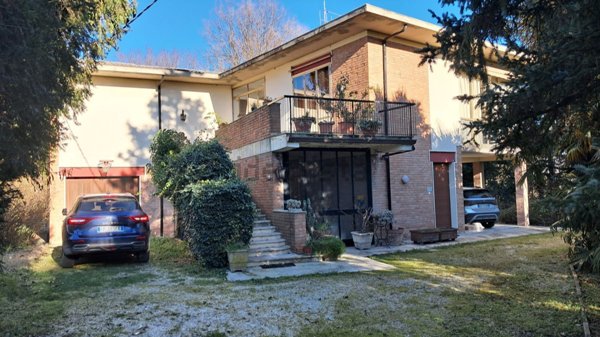 casa indipendente in vendita a Forlì in zona San Varano