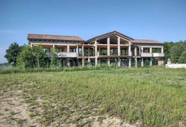 appartamento in vendita a Forlì in zona Carpinello