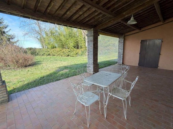 casa indipendente in vendita a Forlì in zona Centro Storico