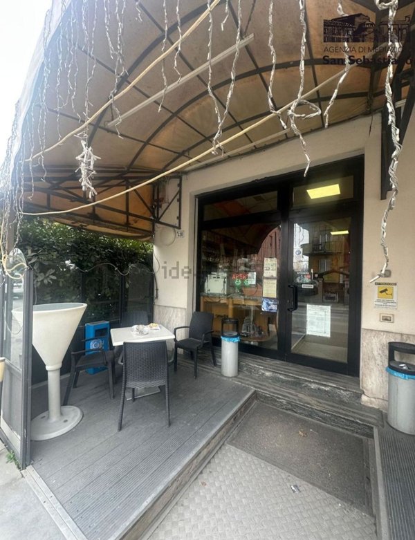 negozio in vendita a Forlì in zona San Martino in Strada