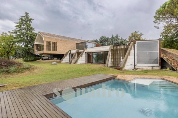 casa indipendente in vendita a Forlì in zona Vecchiazzano