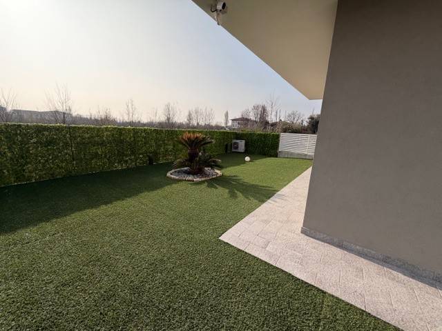 casa indipendente in vendita a Forlì