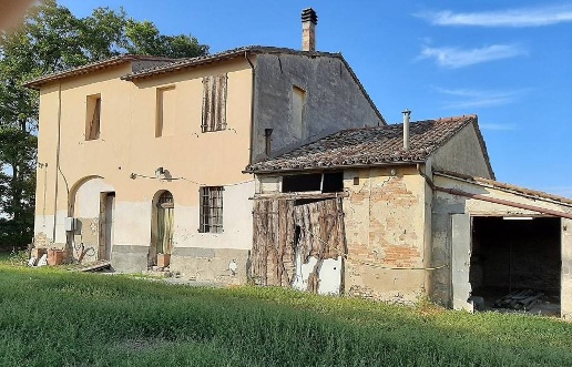 casa indipendente in vendita a Forlì in zona Ospedaletto