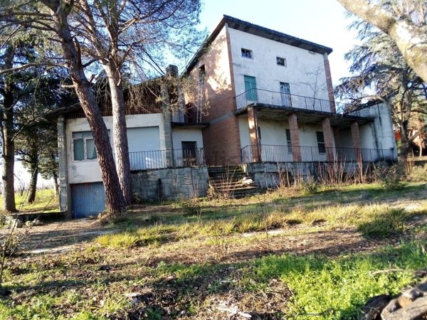 casa indipendente in vendita a Forlì in zona Vecchiazzano