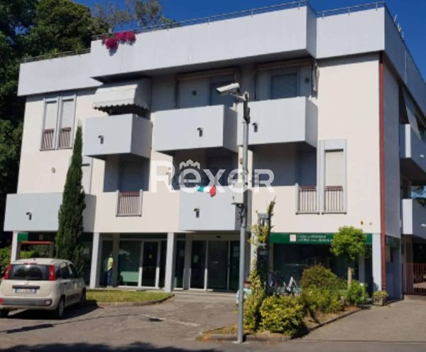 ufficio in vendita a Forlì in zona Cà Ossi