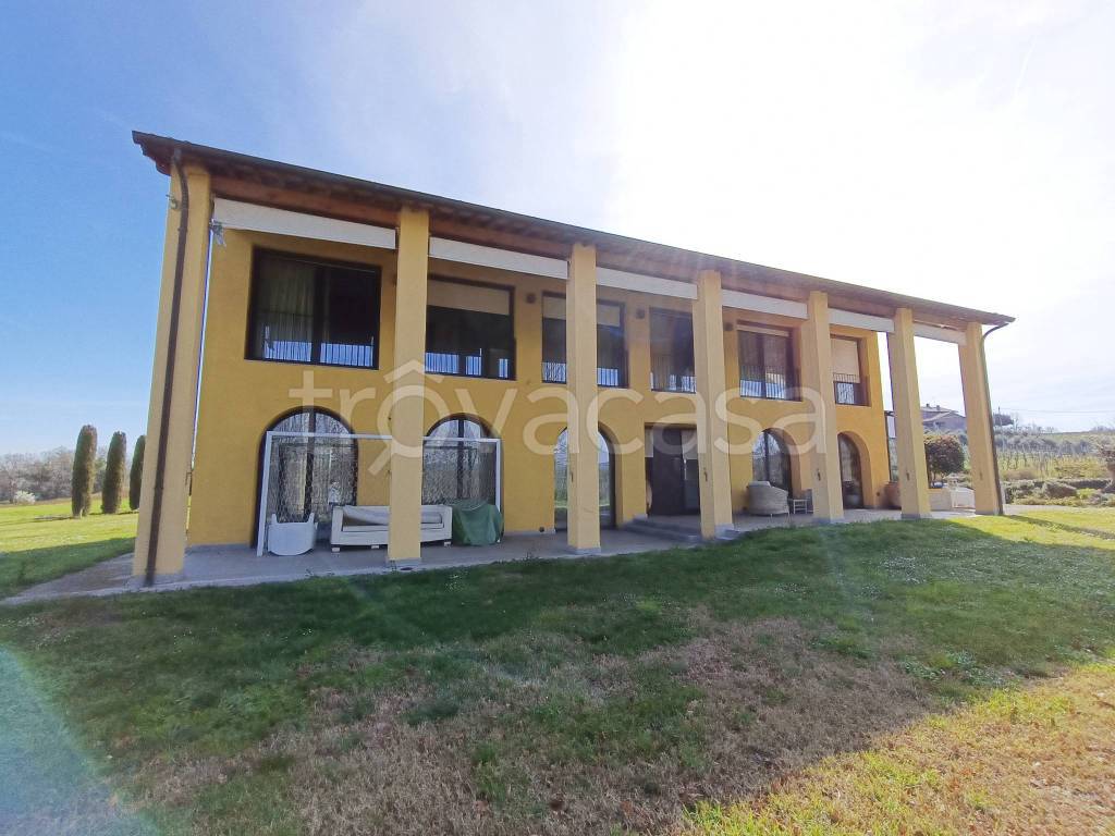 casa indipendente in vendita a Forlì in zona Vecchiazzano