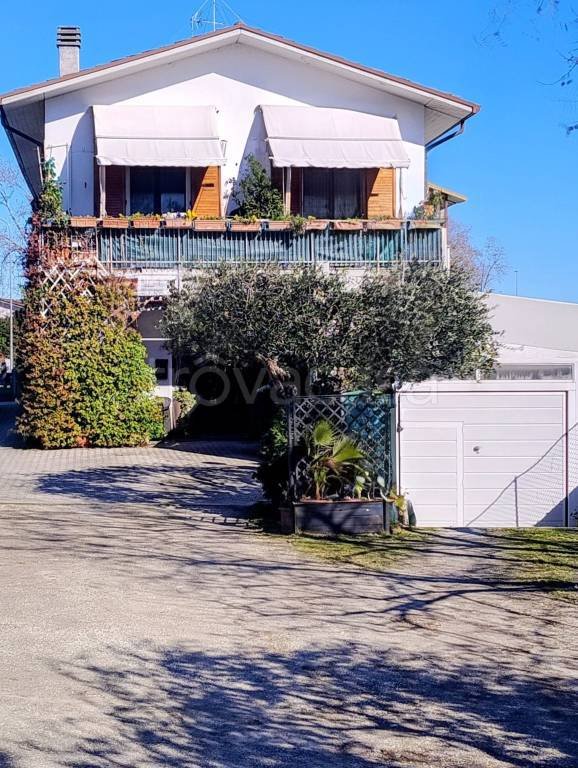 appartamento in vendita a Forlì in zona Cà Ossi