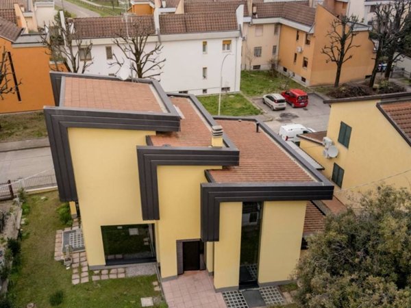 casa indipendente in vendita a Forlì in zona Cà Ossi