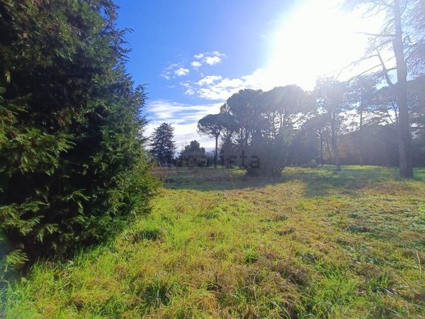 casa indipendente in vendita a Forlì in zona Romiti