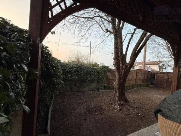 casa indipendente in vendita a Forlì