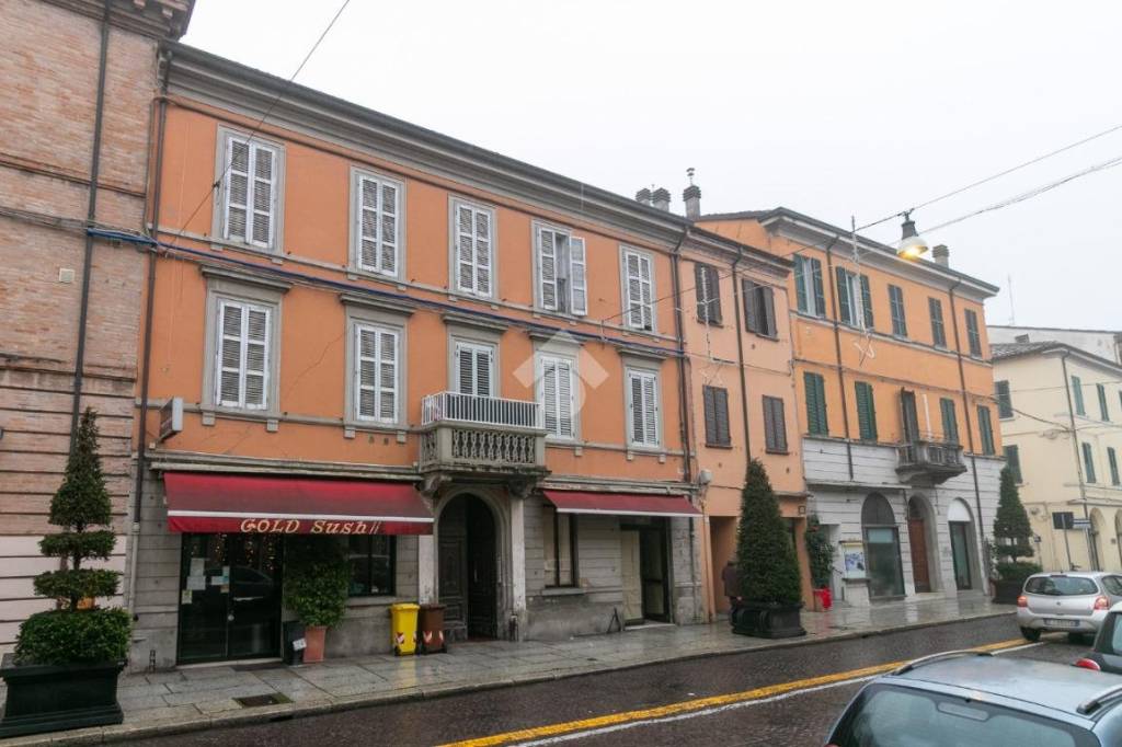 appartamento in vendita a Forlì in zona Centro Storico