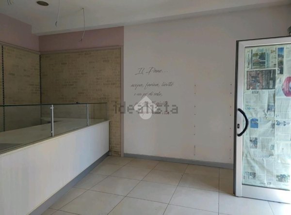 locale di sgombero in vendita a Forlì