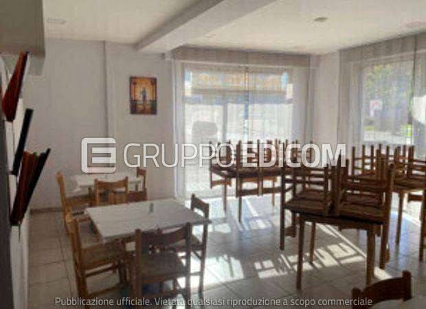 negozio in vendita a Forlì in zona Centro Storico