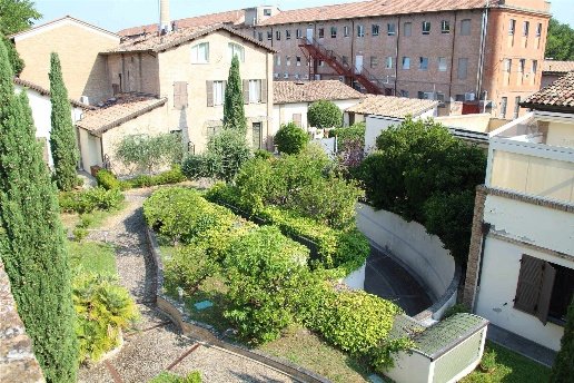 appartamento in vendita a Forlì in zona Centro Storico