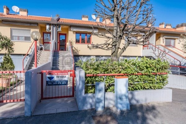 casa indipendente in vendita a Forlì in zona Cà Ossi