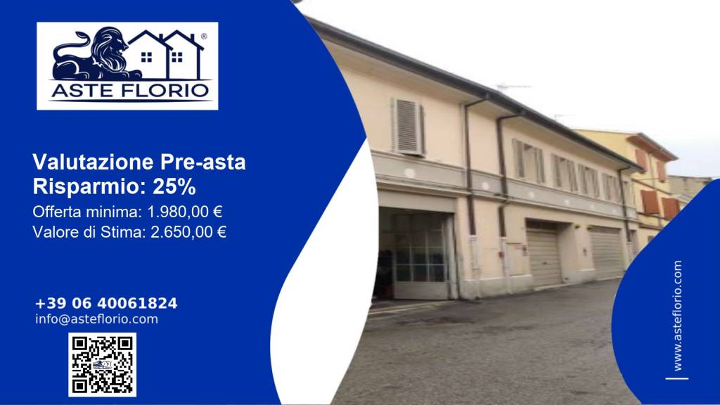 locale commerciale in vendita a Forlì