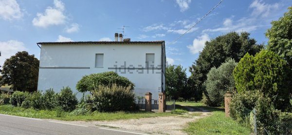 casa indipendente in vendita a Forlì in zona San Varano