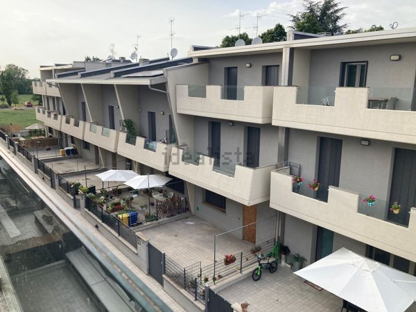 casa indipendente in vendita a Forlì in zona Vecchiazzano