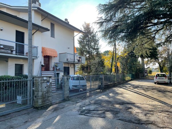 casa indipendente in vendita a Forlì in zona San Varano