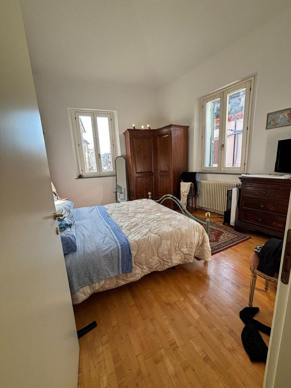 casa indipendente in vendita a Forlì in zona Centro Storico