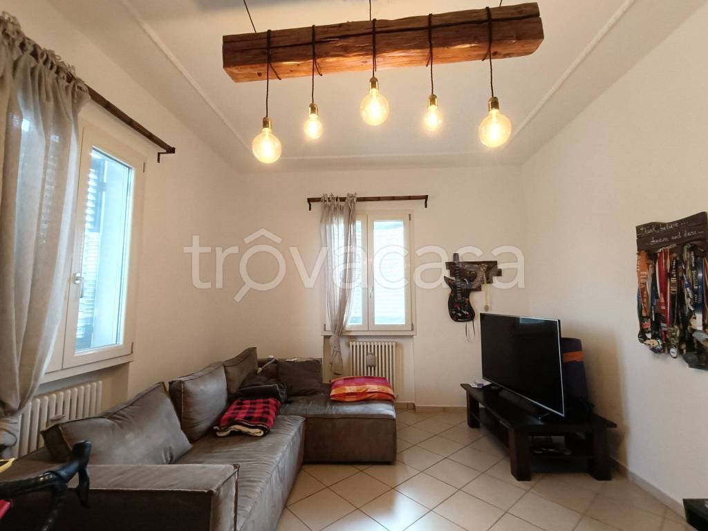 casa indipendente in vendita a Forlì in zona Vecchiazzano