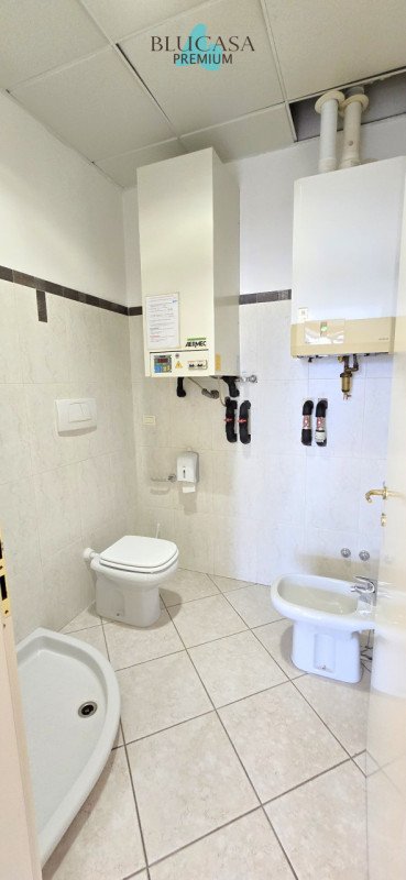 negozio in vendita a Forlì