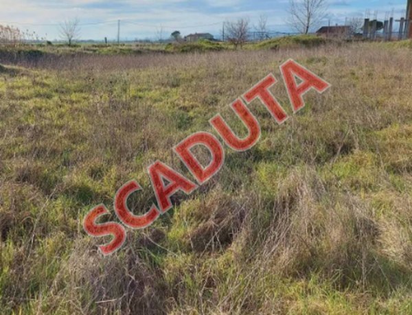 terreno edificabile in vendita a Forlì