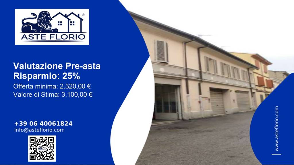 locale commerciale in vendita a Forlì
