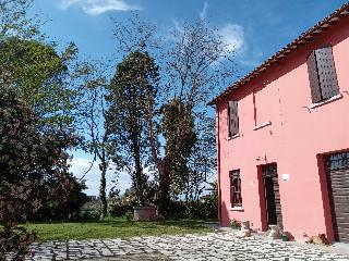 casa indipendente in vendita a Forlì