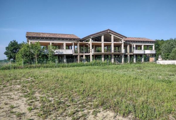 terreno edificabile in vendita a Forlì