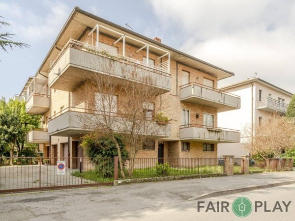 appartamento in vendita a Forlì in zona Cava