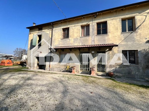 casa indipendente in vendita a Forlì in zona Ospedaletto