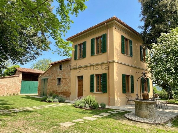 casa indipendente in vendita a Forlì