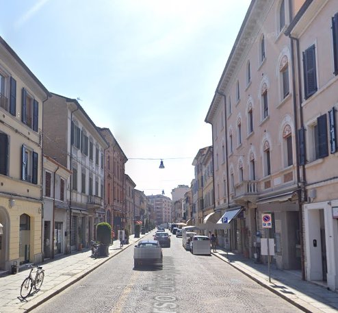 negozio in vendita a Forlì in zona Centro Storico