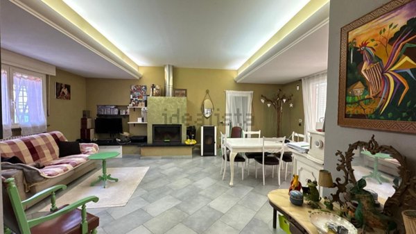 casa indipendente in vendita a Forlì in zona Villafranca di Forlì