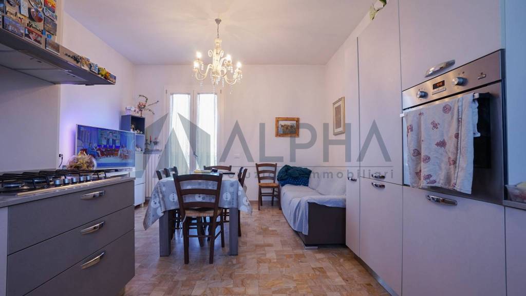 casa indipendente in vendita a Forlì