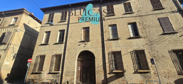 attico in vendita a Forlì in zona Centro Storico