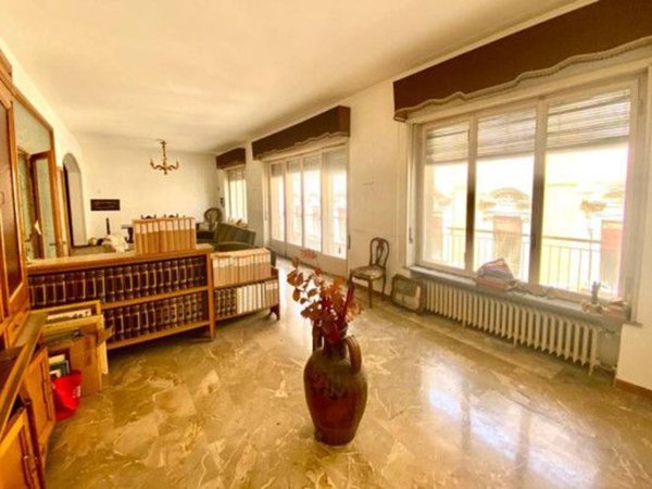 appartamento in vendita a Forlì in zona Centro Storico