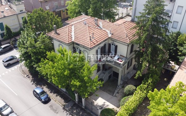 appartamento in vendita a Forlì