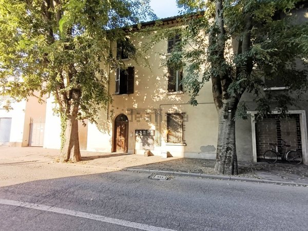 appartamento in vendita a Forlì in zona Centro Storico