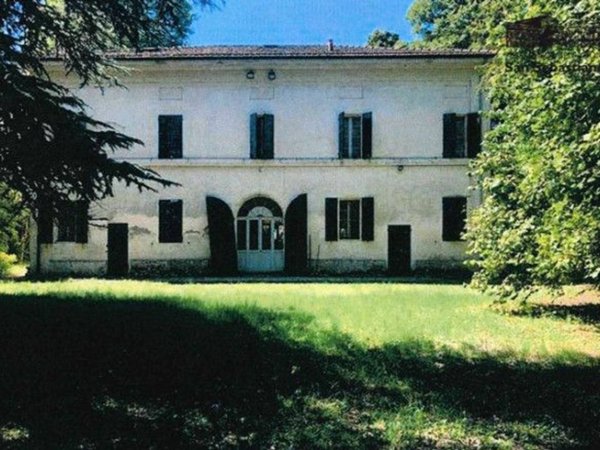 villa in vendita a Forlì in zona Centro Storico