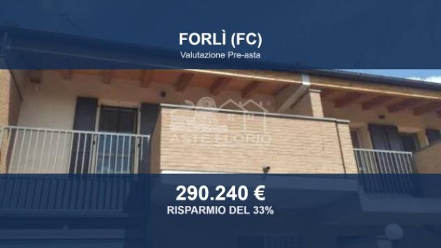 casa indipendente in vendita a Forlì in zona Para