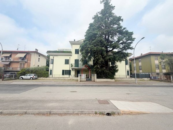 appartamento in vendita a Forlì in zona Coriano